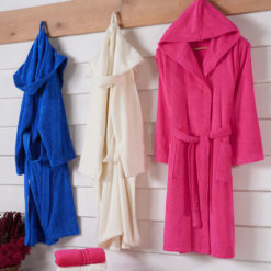 חלוקי רחצה עם כובע קפוצ׳ון דגם Queen