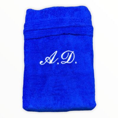 חלוק עם רקמה