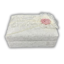 תיבה מעוצבת פרח